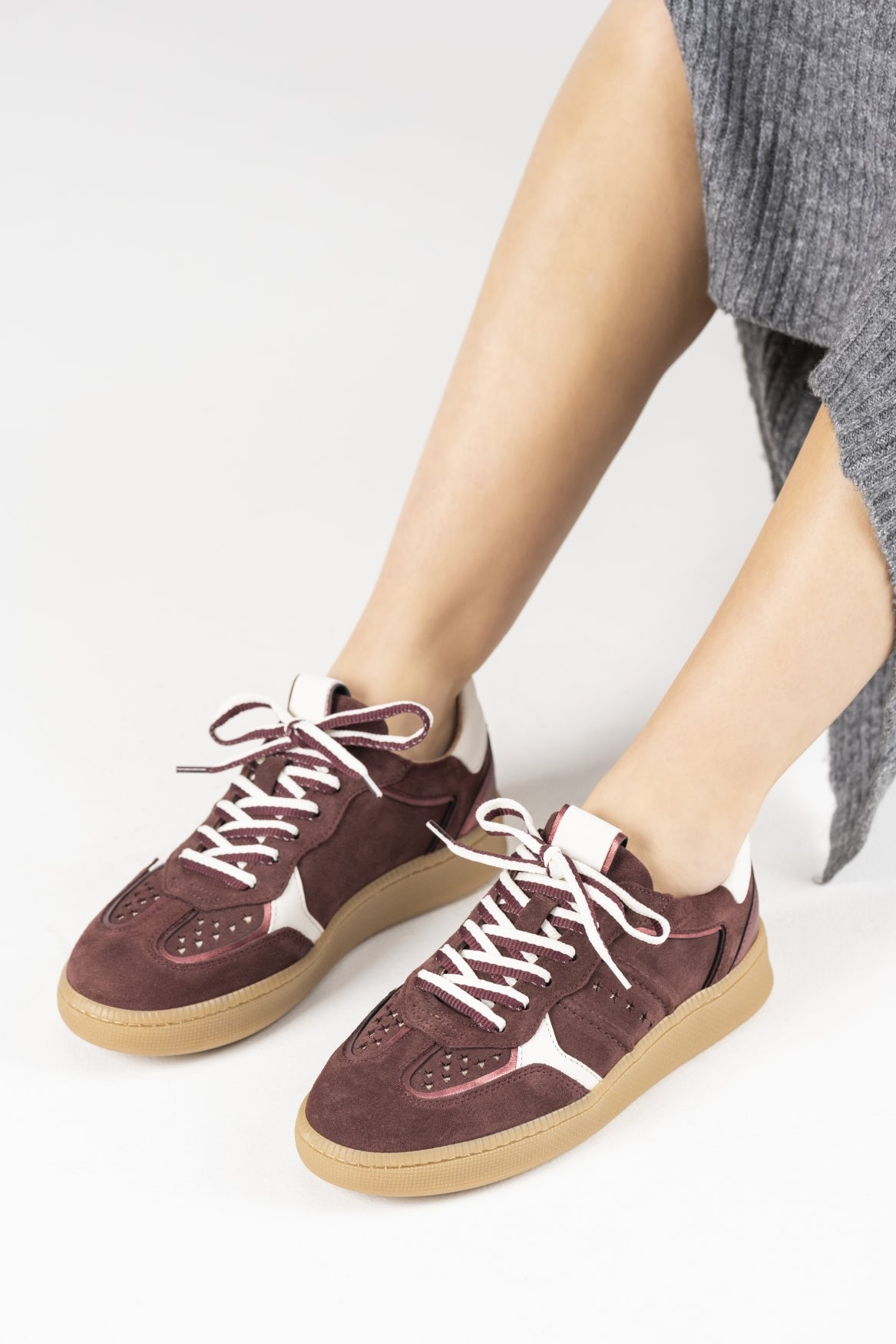 Mirabel bordeaux sneakers