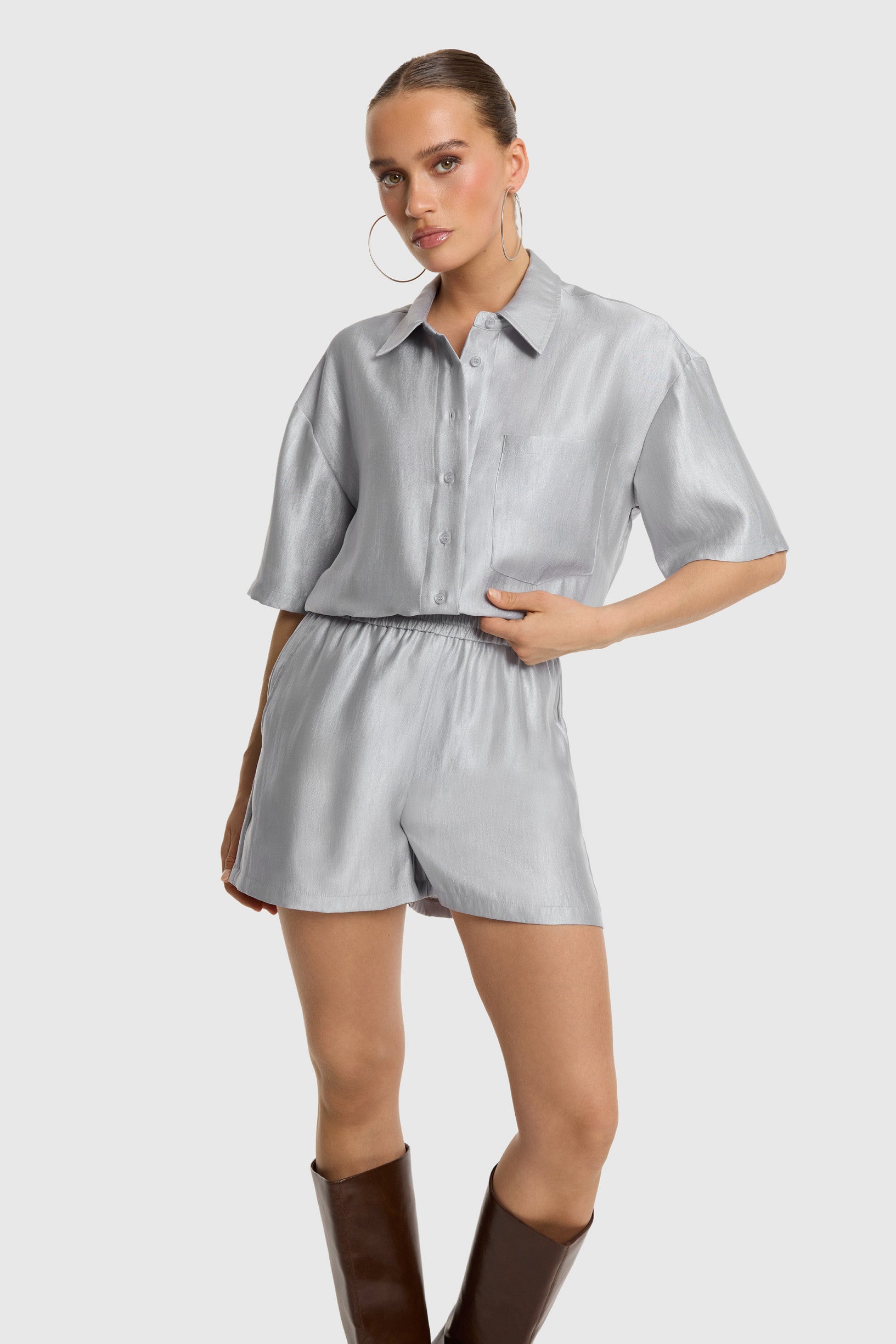MoneshortR2606253198720Silver__2