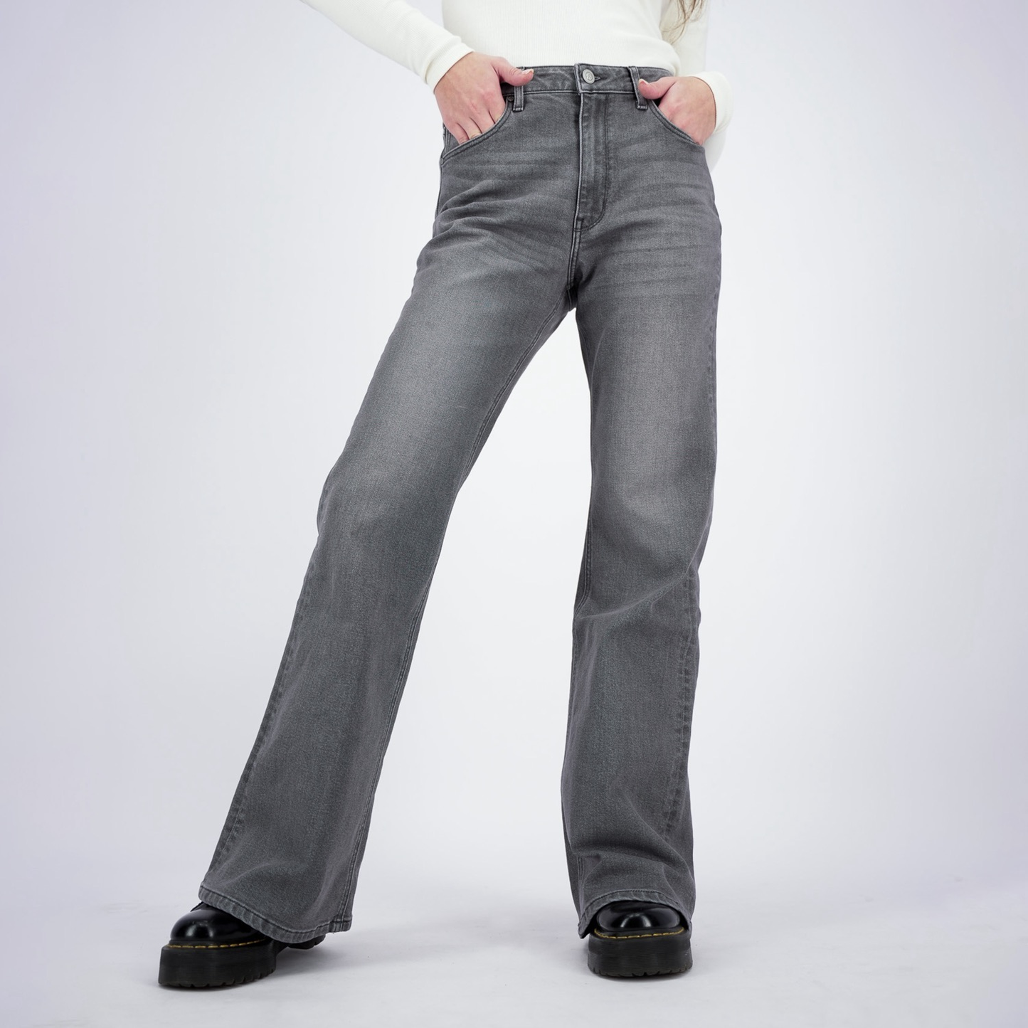Straight flare jeans